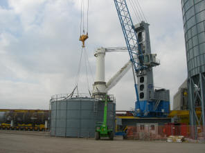 Porto di Ortona (CH) - Silos SCUTTI S.r.l. Impianto di pompaggio cemento
